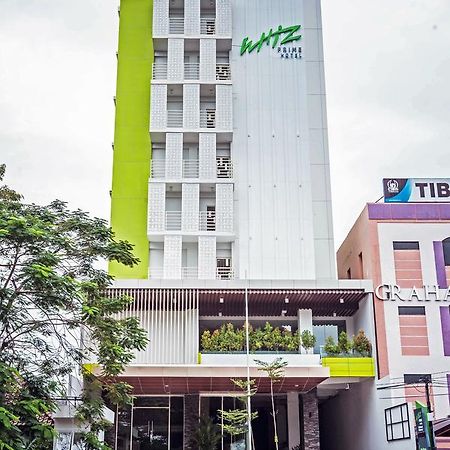 Whiz Prime Hotel Sudirman Makassar Luaran gambar